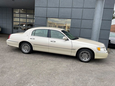 2001 Lincoln Town Car CARTIER|LEATHER|ALLOYS