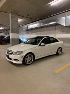 2011 Mercedes Benz C350 AMG package RARE
