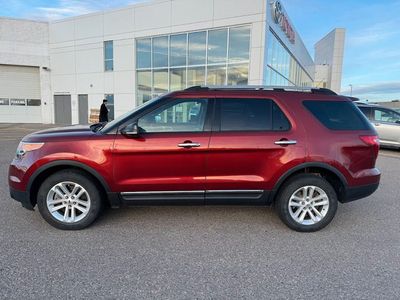 2014 Ford Explorer XLT Leather Seats! 7-Seater!