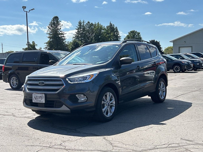 2018 Ford Escape SEL AWD LEATHER/NAV/PANO ROOF CALL 613-961-884