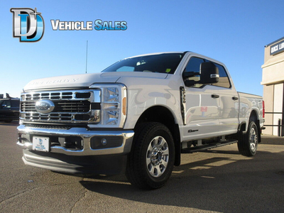 2023 Ford F-350 XLT/Diesel/6 Pass/Backup Camera - NO CREDIT CHE