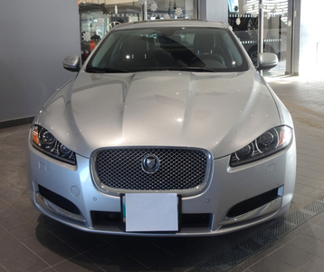A new Jag for you in 2024? Treat yourself!