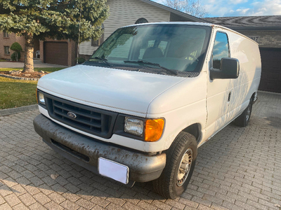 FORD ECONOLINE 150 4.2 L,6 CYLINDERS 2003