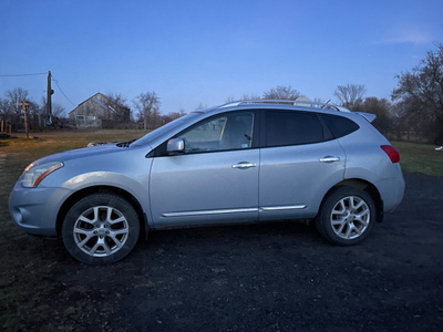 Nissan Rogue 2011 low kms