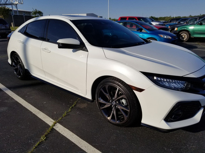Pre-owned Honda Civic Sport Hatchback White 2017
