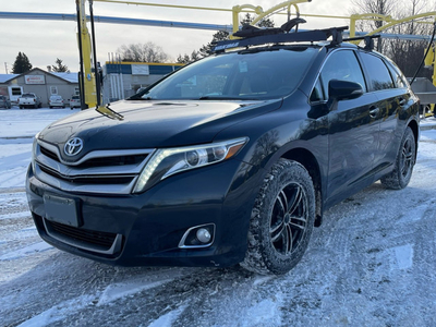 2013 Toyota Venza LE with Panoramic Roof and Leather Interior - Certified