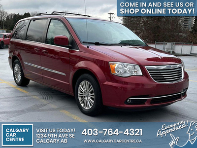 2015 Chrysler Town & Country 7 PASS $10988 /w Backup Camera, Hea