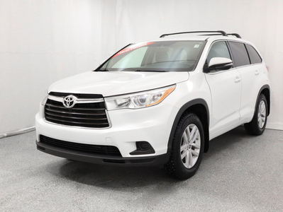 2015 Toyota Highlander LE AWD, 8 PASSAGERS, HITCH, MAGS, BARRES