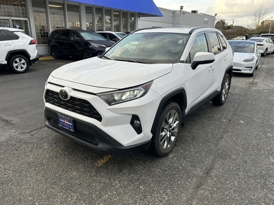 Used 2019 Toyota RAV4 AWD XLE for Sale in Richmond, British Columbia