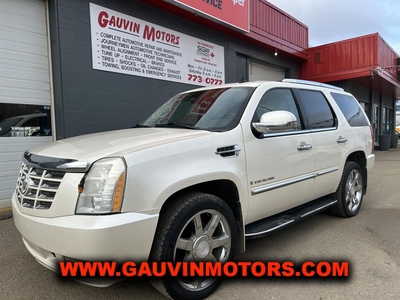 Used 2008 Cadillac Escalade Fully Equipped 7 Passenger Cheapest One Around! for Sale in Swift Current, Saskatchewan