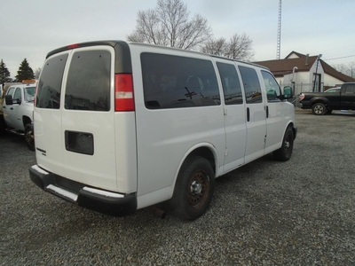 Used 2014 Chevrolet Express Passenger 12 Passenger for Sale in Fenwick, Ontario