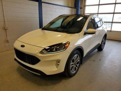 Used 2020 Ford Escape SEL W/ PANORAMIC VISTA ROOF for Sale in Moose Jaw, Saskatchewan
