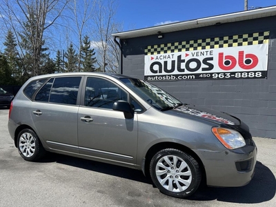 Used 2011 Kia Rondo ( 4 CYLINDRES - 167 000 KM ) for Sale in Laval, Quebec