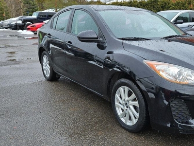 Used 2013 Mazda MAZDA3 3 for Sale in Gloucester, Ontario