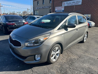 Used 2015 Kia Rondo LX 2L/NO ACCIDENTS/VERY CLEAN/CERTIFIED for Sale in Cambridge, Ontario