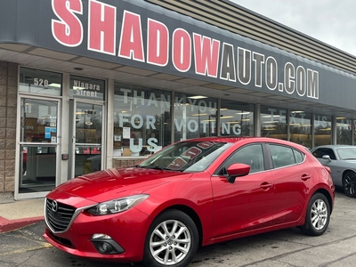 Used 2015 Mazda MAZDA3 GS4DRHBSPORTAUTOHYUNDAIKIACHEVROLETFORD for Sale in Welland, Ontario