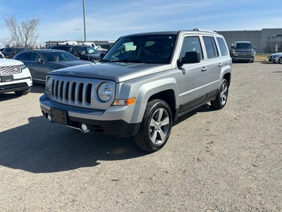 Used 2016 Jeep Patriot HIGH ALTITUDE LEATHER SUNROOF $0 DOWN for Sale in Calgary, Alberta
