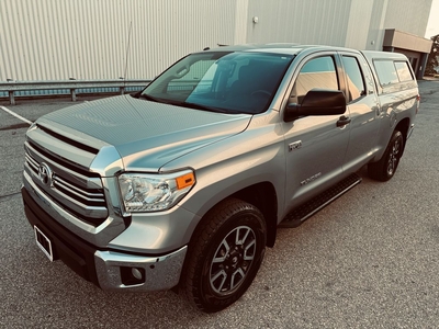 Used 2016 Toyota Tundra SR5 TRD WITH A CAB for Sale in Mississauga, Ontario