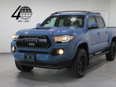 Used 2019 Toyota Tacoma TRD Sport 6-Speed Manual! for Sale in Etobicoke, Ontario