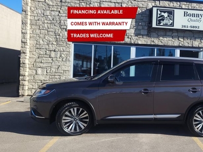 Used 2020 Mitsubishi Outlander ES S-AWC/REARVIEW CAMERA/HEATED SEATS/SUNROOF for Sale in Calgary, Alberta