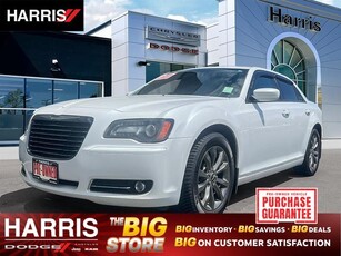 Used Chrysler 300 2014 for sale in Victoria, British-Columbia