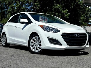 Used Hyundai Elantra GT 2016 for sale in Longueuil, Quebec