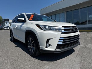 Used Toyota Highlander 2018 for sale in Levis, Quebec