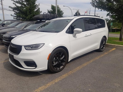 Used Chrysler Pacifica 2022 for sale in Boucherville, Quebec