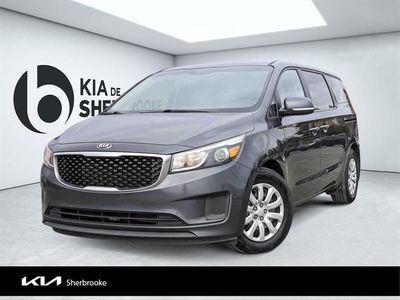 Used Kia Sedona 2017 for sale in Sherbrooke, Quebec