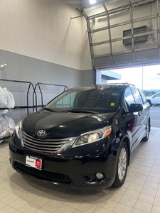 Used Toyota Sienna 2016 for sale in Nanaimo, British-Columbia