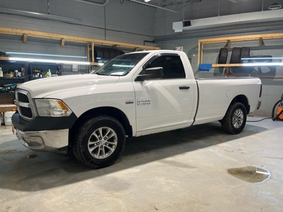 Used 2016 Dodge Ram 1500 SXT REG CAB 4X4 * Air conditioning * 5.7L HEMI VVT V8 engine with FuelSaver MDS (Rear sliding window * for Sale in Cambridge, Ontario