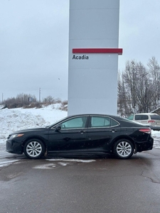Used 2019 Toyota Camry SE for Sale in Moncton, New Brunswick