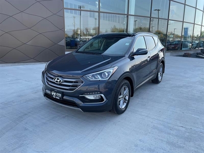 Used Hyundai Santa Fe 2018 for sale in Winnipeg, Manitoba