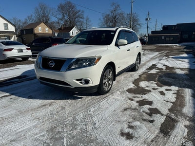 Used 2014 Nissan Pathfinder Platinum Premium Hybrid for Sale in Belmont, Ontario