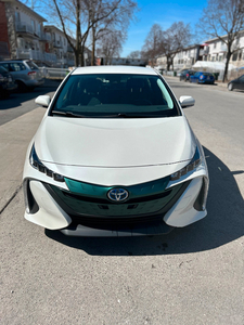 Toyota Prius-Prime Hybrid-rechargeable 2019