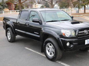 Looking to Buy a Toyota Tacoma/FJ Cruiser