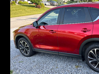 2022 MAZDA CX-5 GS well maintained