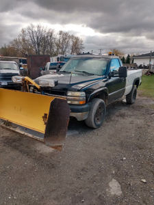 2500 4x4 plow truck