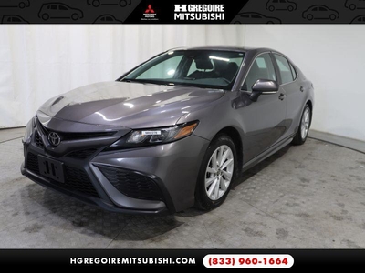 Used Toyota Camry 2021 for sale in Laval, Quebec