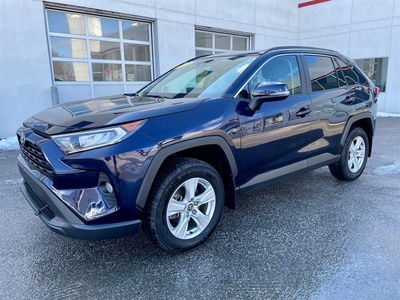 Used Toyota RAV4 2019 for sale in Mont-Laurier, Quebec