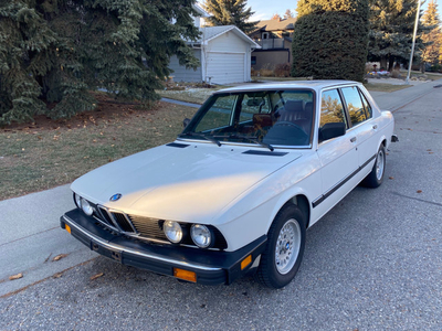 1987 BMW E28 528e