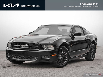 2013 Ford Mustang V6 | 6 SPD M/T | LOCAL TRADE | HEATED SEATS |