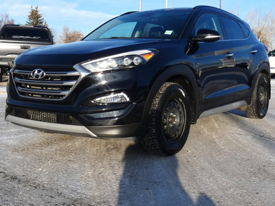 2017 Hyundai Tucson Limited Two sets of tires
