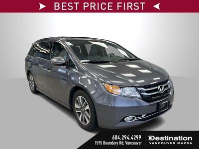 Used 2017 Honda Odyssey Touring Top trim No accidents 1 Owner for Sale in Vancouver, British Columbia