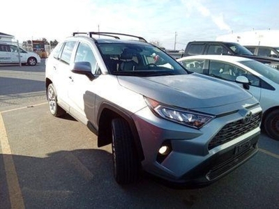 Used 2020 Toyota RAV4 XLE AWD leather back-up camera POWER LIFTGATE for Sale in Waterloo, Ontario