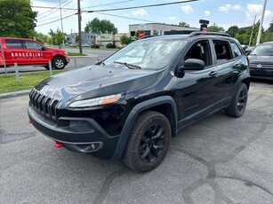 Used 2015 Jeep Cherokee Trailhawk ( 4x4 AWD - ROULE COMME NEUF ) for Sale in Laval, Quebec