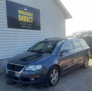 2009 Volkswagen Passat Auto Wagon with Heated Leather, Roof, Air