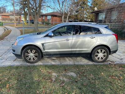 2010 Cadillac SRX for parts (2010-2016) silver