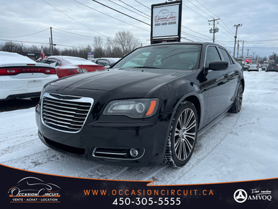 2012 Chrysler 300S 139,000KM CUIR/TOIT PANO/BLUETOOTH/MAGS !!!