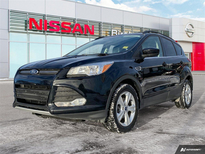 2016 Ford Escape SE 4WD | Nav | Bluetooth | Heated seats | Back-